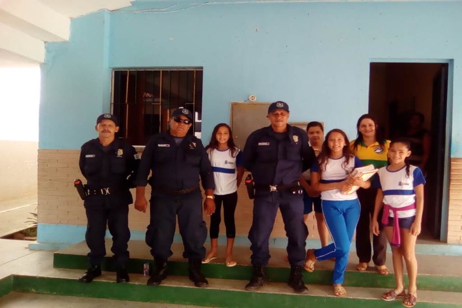 Equipamentos da rede pública de ensino recebem projeto Ronda Escolar em Crato