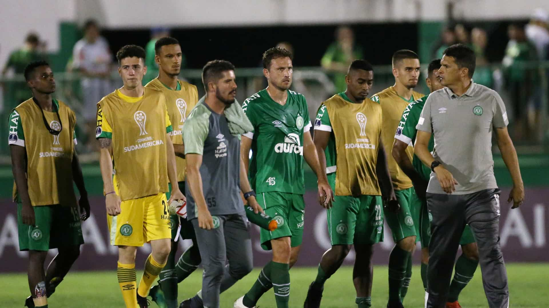 Chapecoense só empata com time chileno e está fora da Sul-Americana