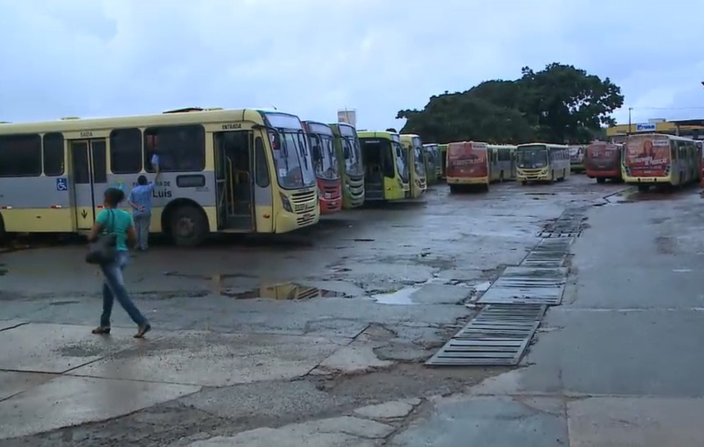 Rodoviários realizam greve em São Luís