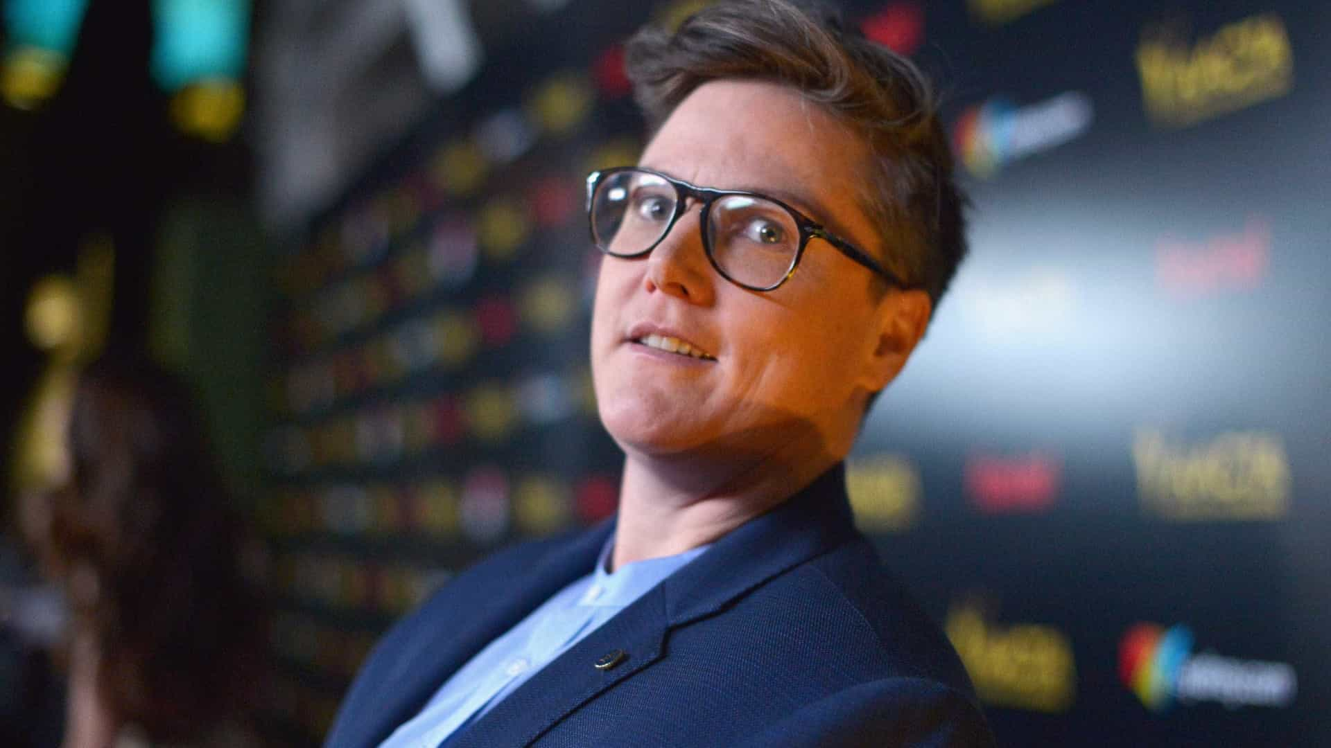 Comediante Hannah Gadsby anuncia novo espetáculo de standup