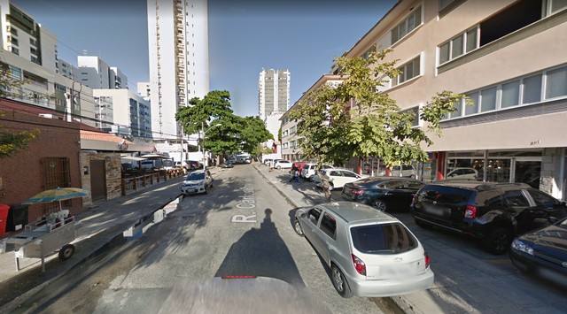 Obra emergencial interdita via na Zona Sul do Recife