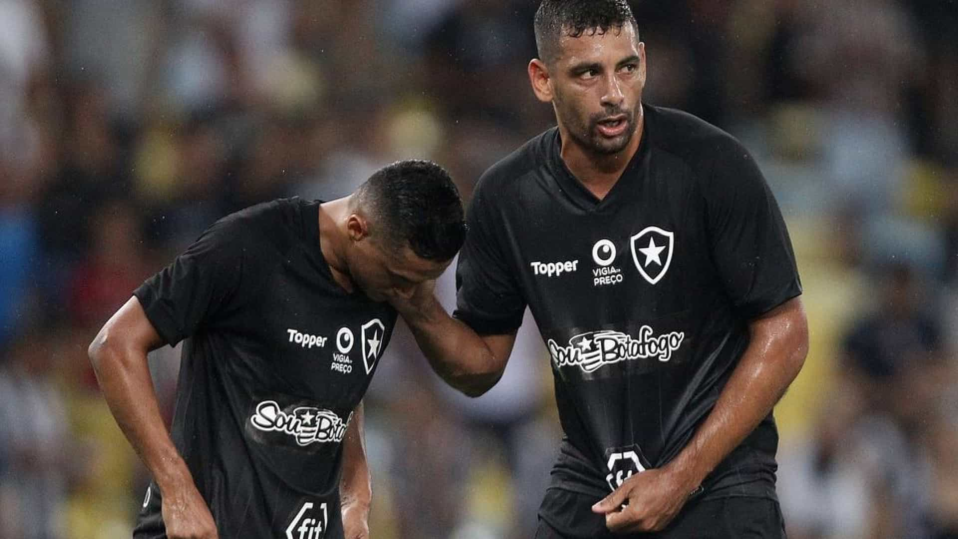 Praticamente eliminado do Carioca, Botafogo recebe Portuguesa