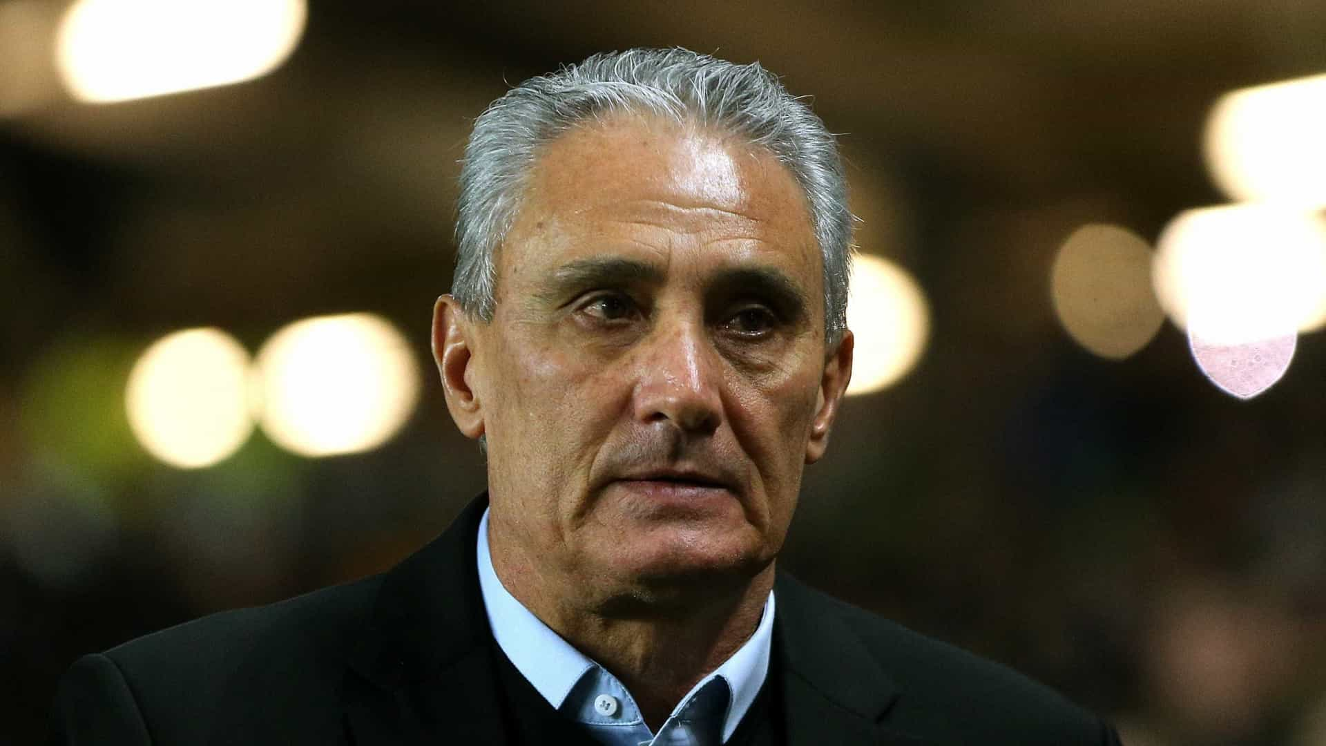 Tite pede que ‘talentos’ do futebol brasileiro voltem a jogar no Brasil