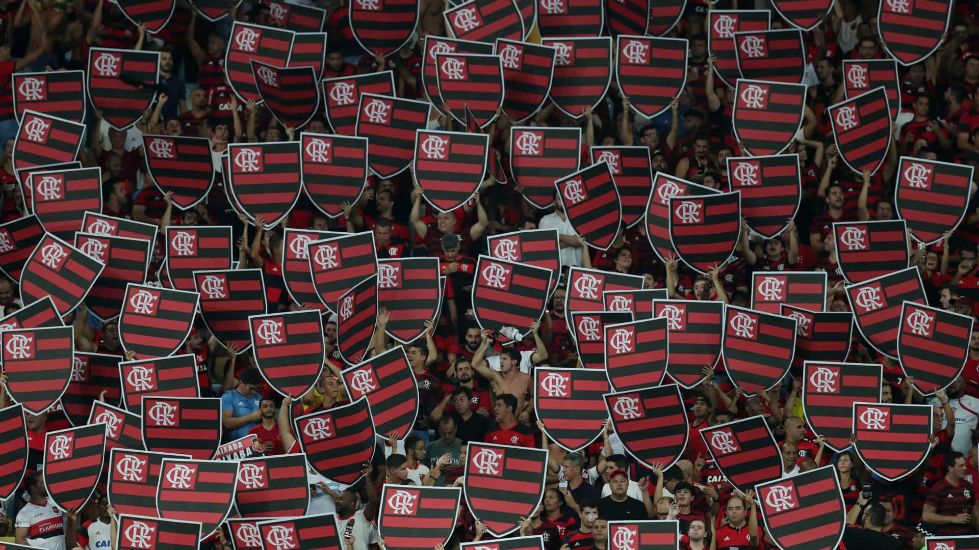 Flamengo divide com Vasco prejuízo de R$ 330 mil do jogo no Engenhão