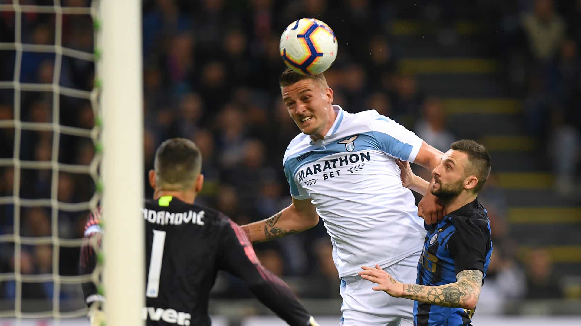 Lazio vence Inter em Milão e esquenta briga por vaga na Champions