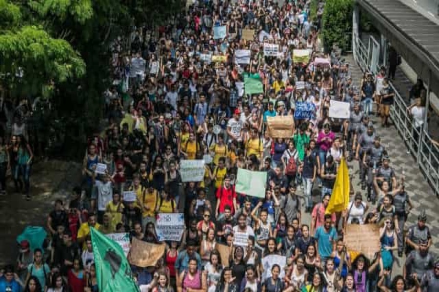 Educação: paralisação deve atingir 75 instituições federais