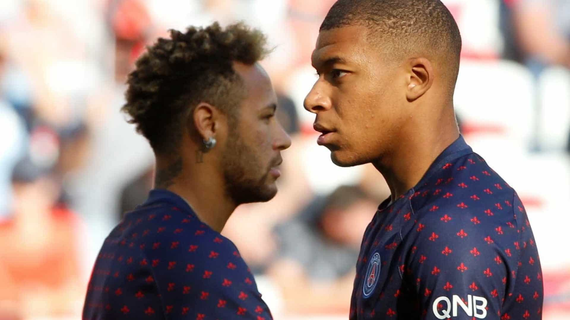 Técnico do PSG admite chance de saída de Neymar e Mbappé