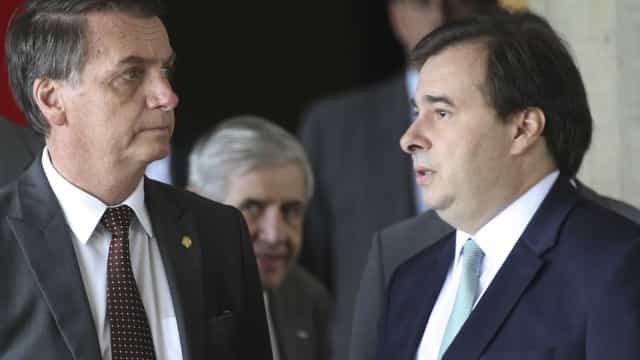 Câmara deve derrubar decreto de armas, diz Rodrigo Maia