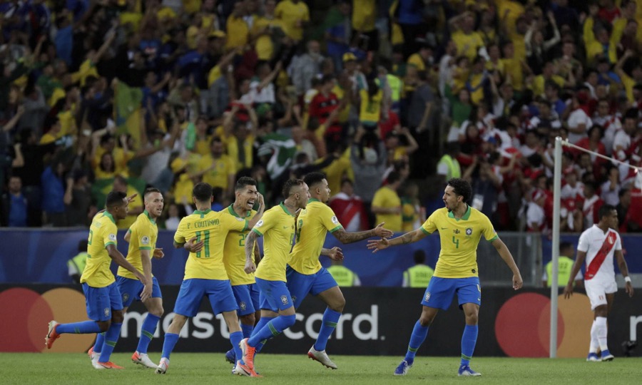 Brasil vence o Peru e é campeão da Copa América