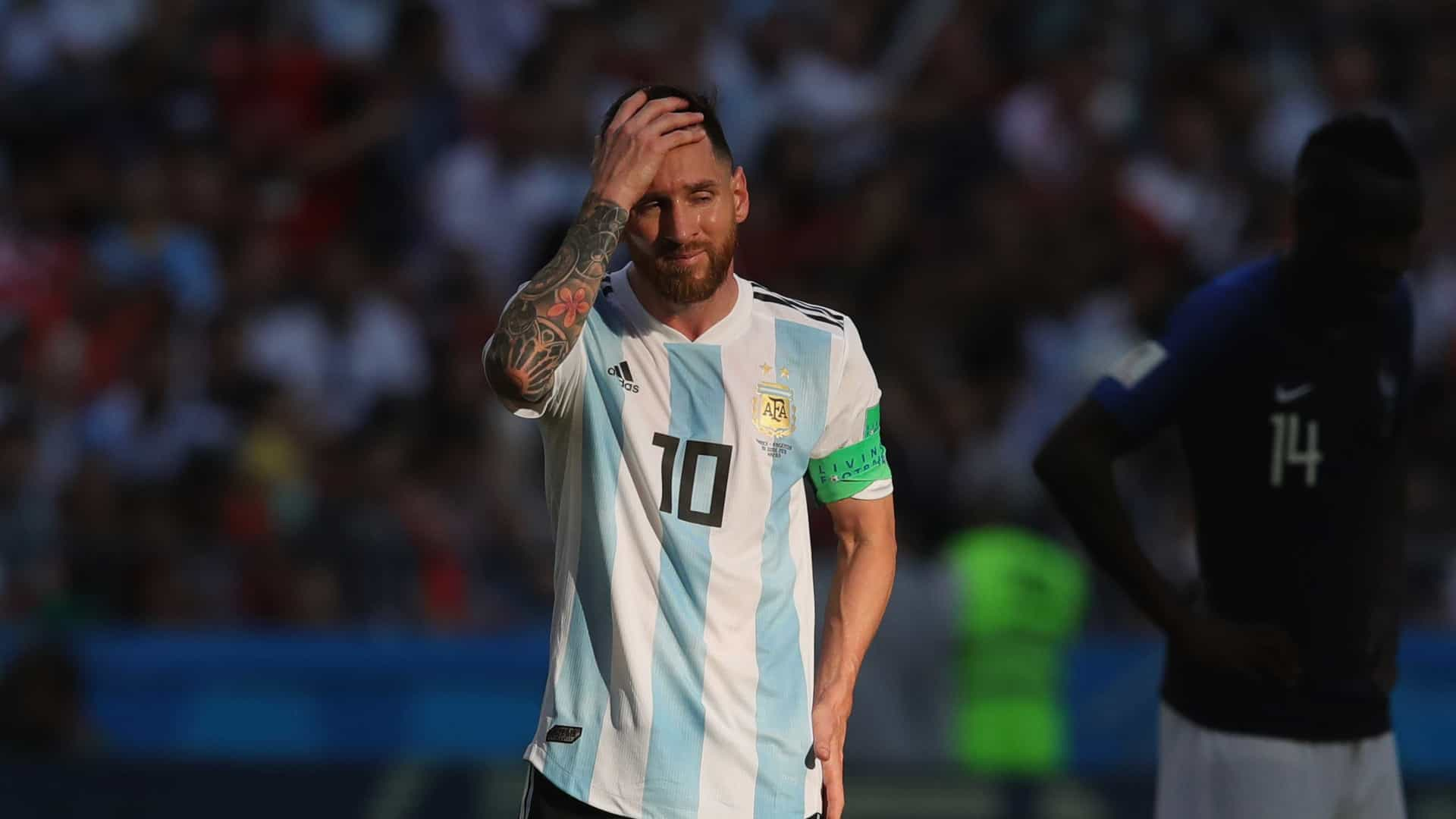 Conmebol suspende de Messi por expulsão em SP e aplica multa