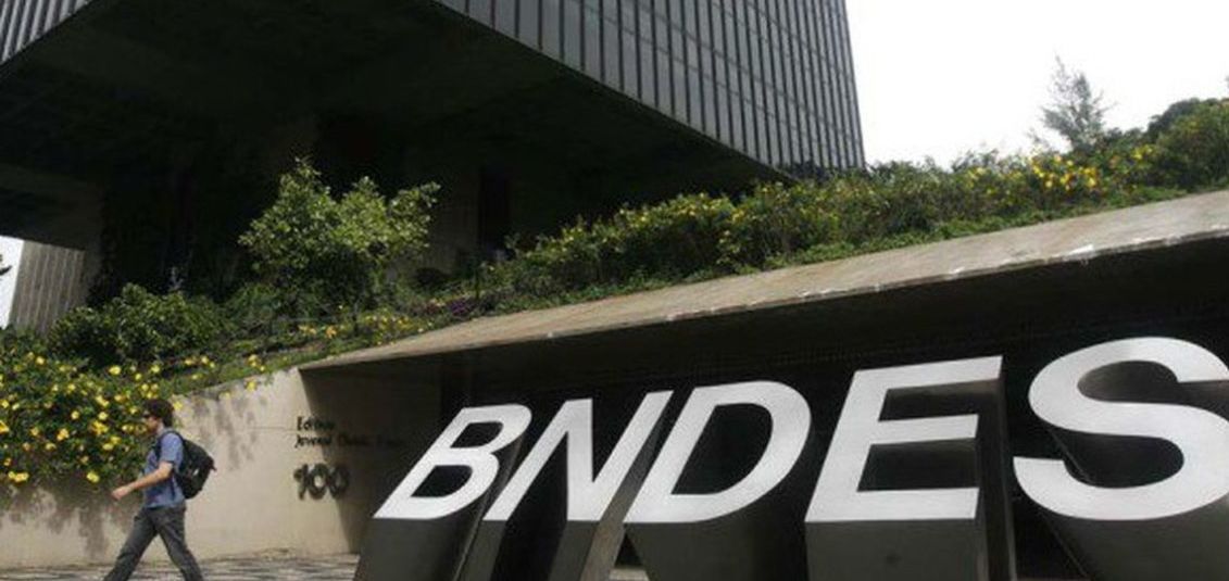 Governo começa abrir ‘caixa preta’ do BNDES; vazamento mostra compradores de jatinhos