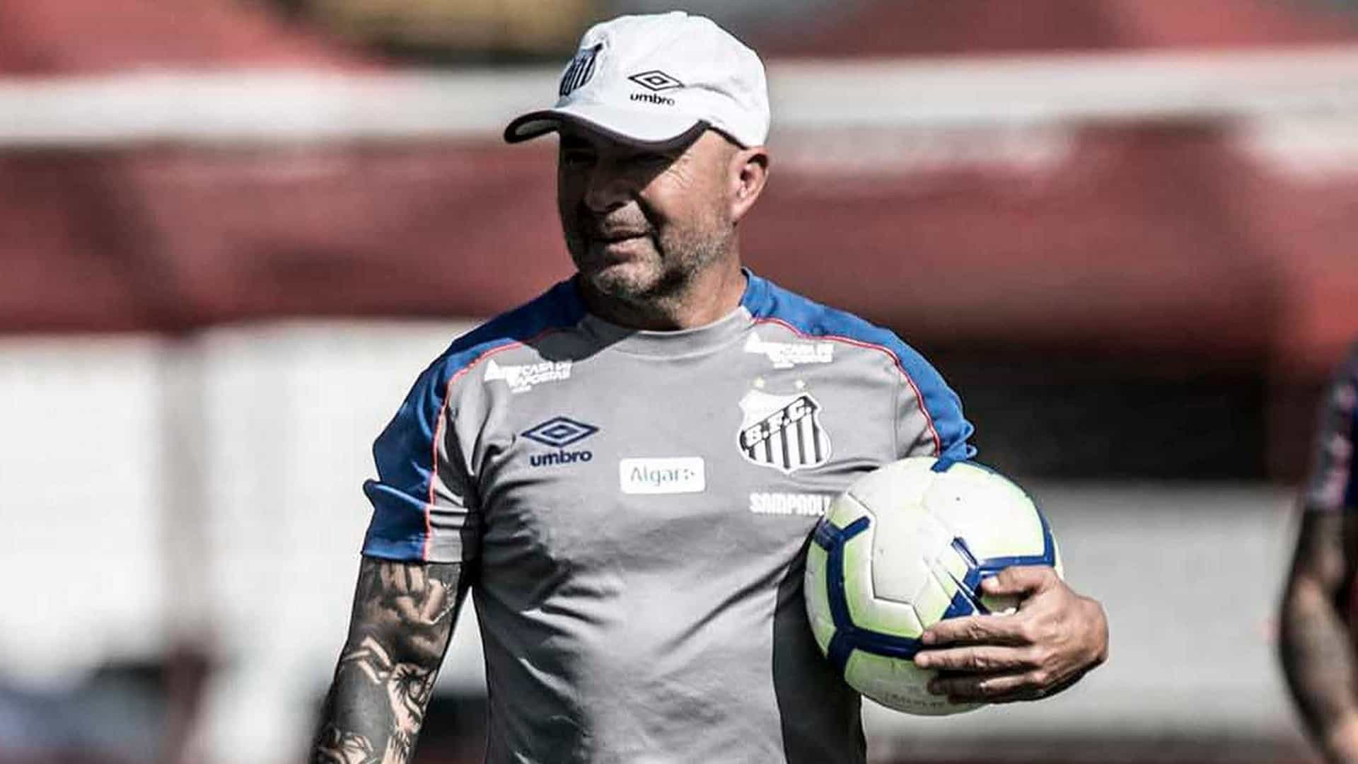 Presidente santista diz que deseja renovar até 2023 com Sampaoli