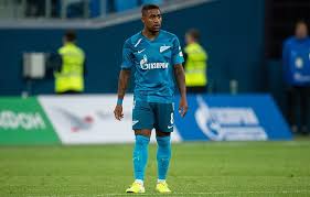 Malcom pode ser vendido pelo Zenit após atos racistas, diz agência de notícias; clube nega