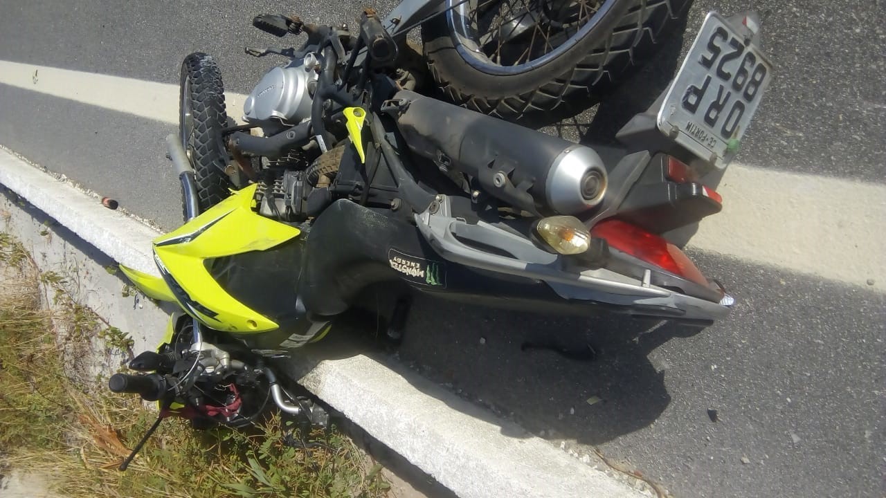 Casal morre tragicamente em um acidente com moto na CE-040, em Beberibe