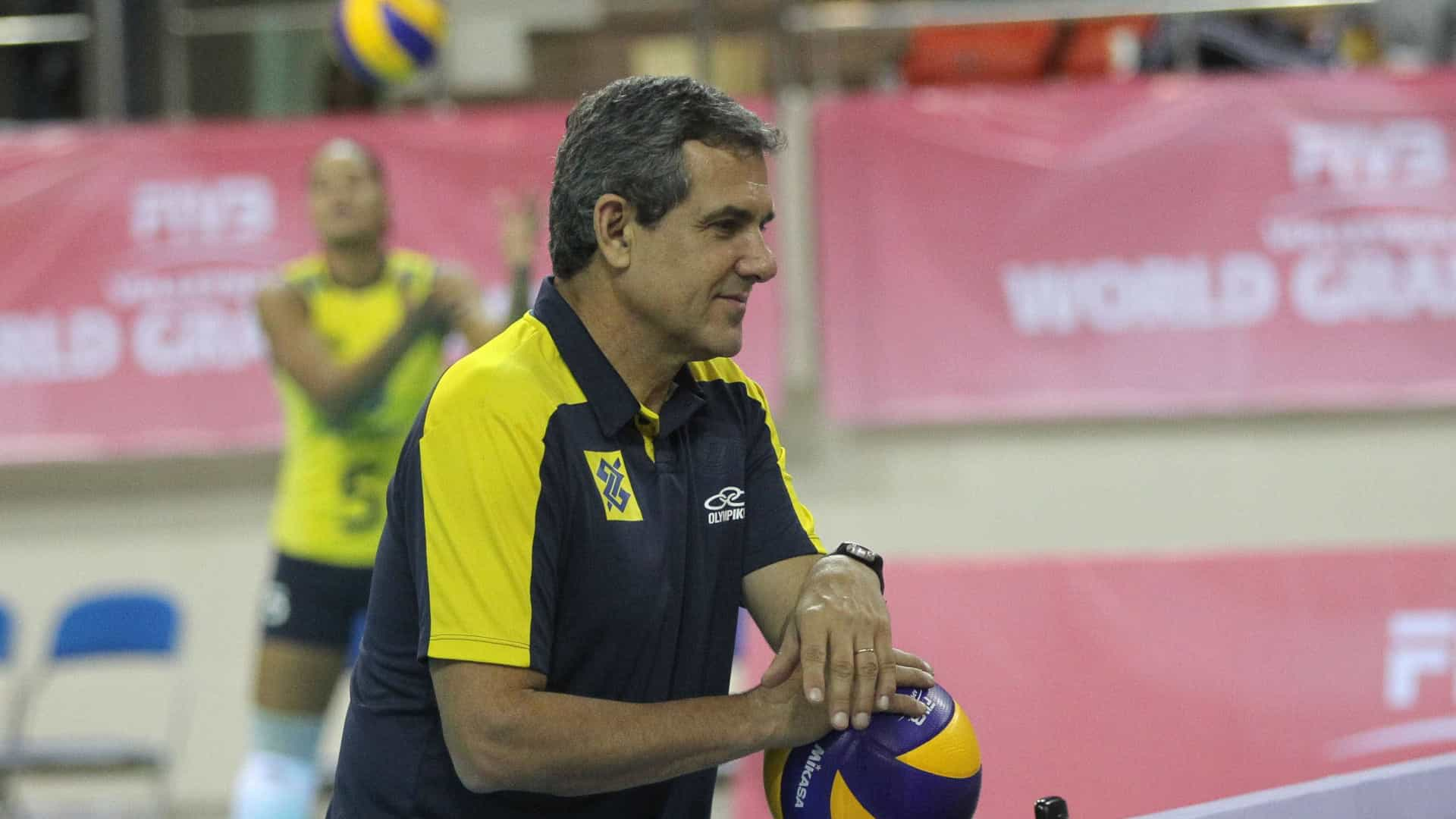 Seleção feminina de vôlei se recupera e volta a vencer na Copa do Mundo