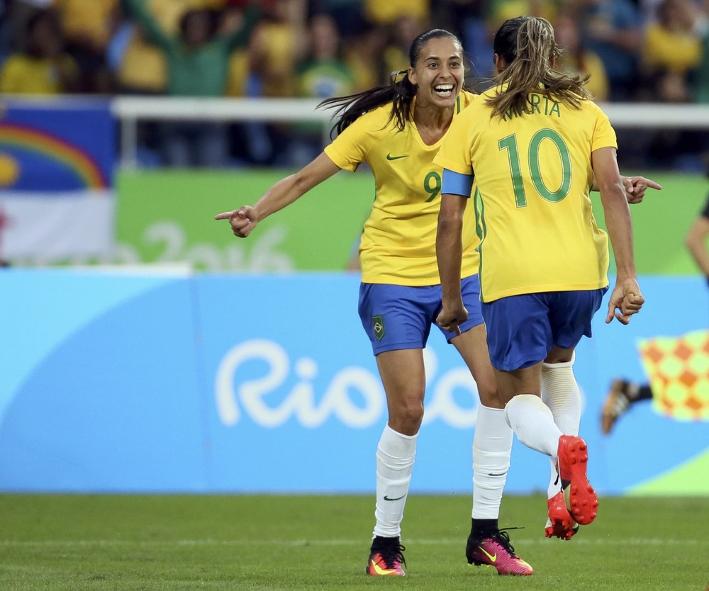 Marta, Formiga e Andressa Alves concorrem à seleção do ano da Fifa e FIFPro