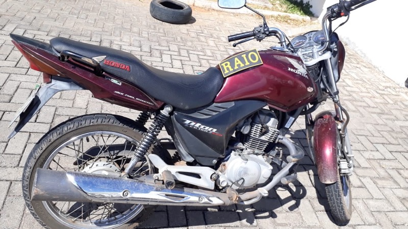 Polícia recupera quatro motocicletas roubadas nas cidades de Várzea Alegre, Crato, Barbalha e Juazeiro do Norte-CE.