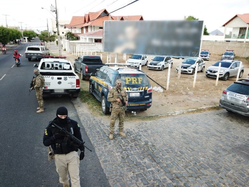 Doze suspeitos de assaltos a bancos são presos durante operação, na Paraíba