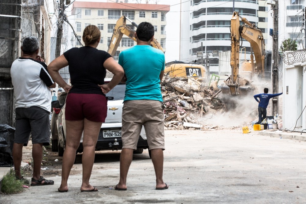 Após desabamento, cresce procura por empresas que fazem vistorias prediais em Fortaleza