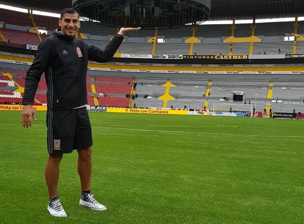 Sem “pressa”, Grêmio analisa goleiros gringos e estuda nome de Vanderlei, do Santos