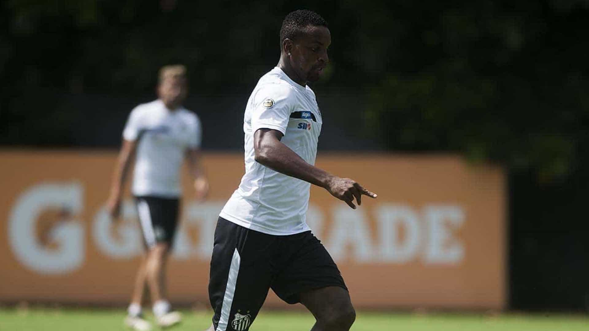 Ponte Preta encaminha empréstimo de zagueiro Cleber junto ao Santos