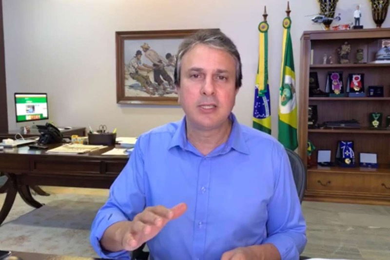 Governador anuncia abertura de 306 leitos de UTI e diz que meta é expandir rede