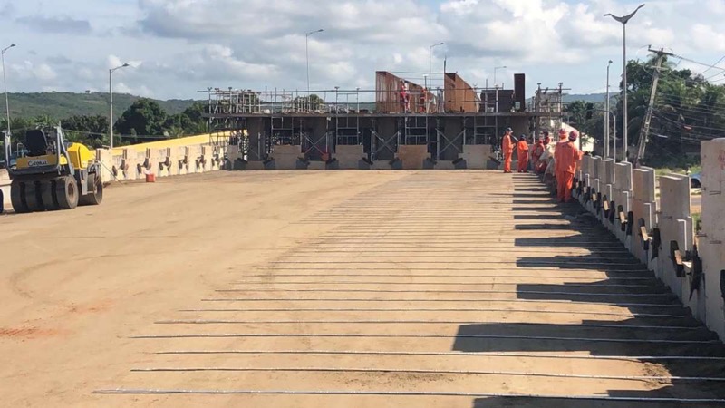 Contorno de Juazeiro do Norte alcança 70% de execução em fase de concretagem de vigas de viaduto