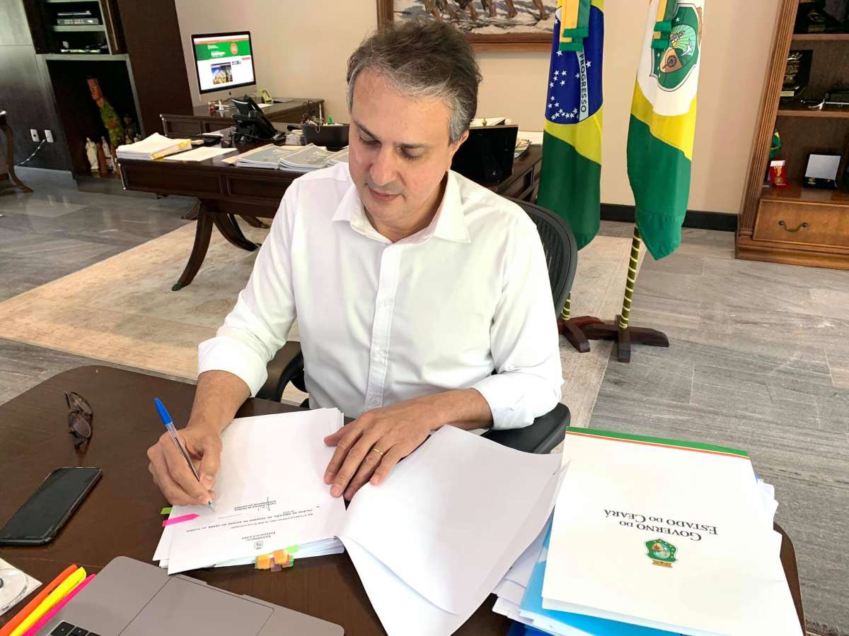 Governador sanciona a Lei que cria o Conselho de Governadores do Ceará