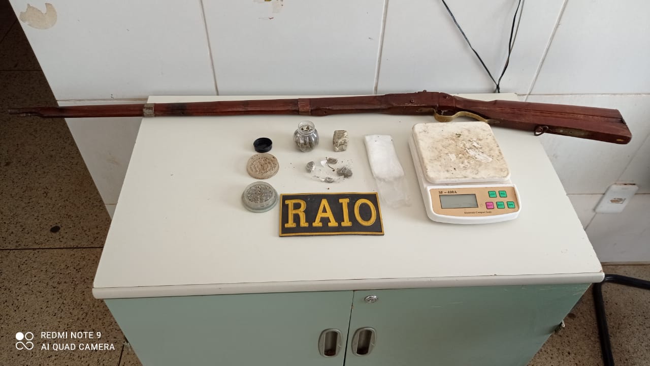 BPRAIO apreende drogas e arma de fogo em Barbalha e Crato-CE