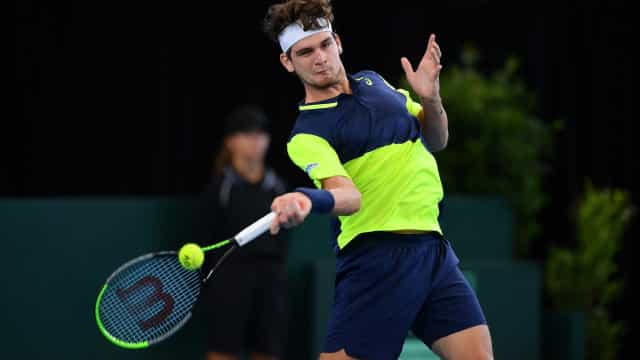 Thiago Wild perde e cai logo na estreia do Masters 1000 de Miami