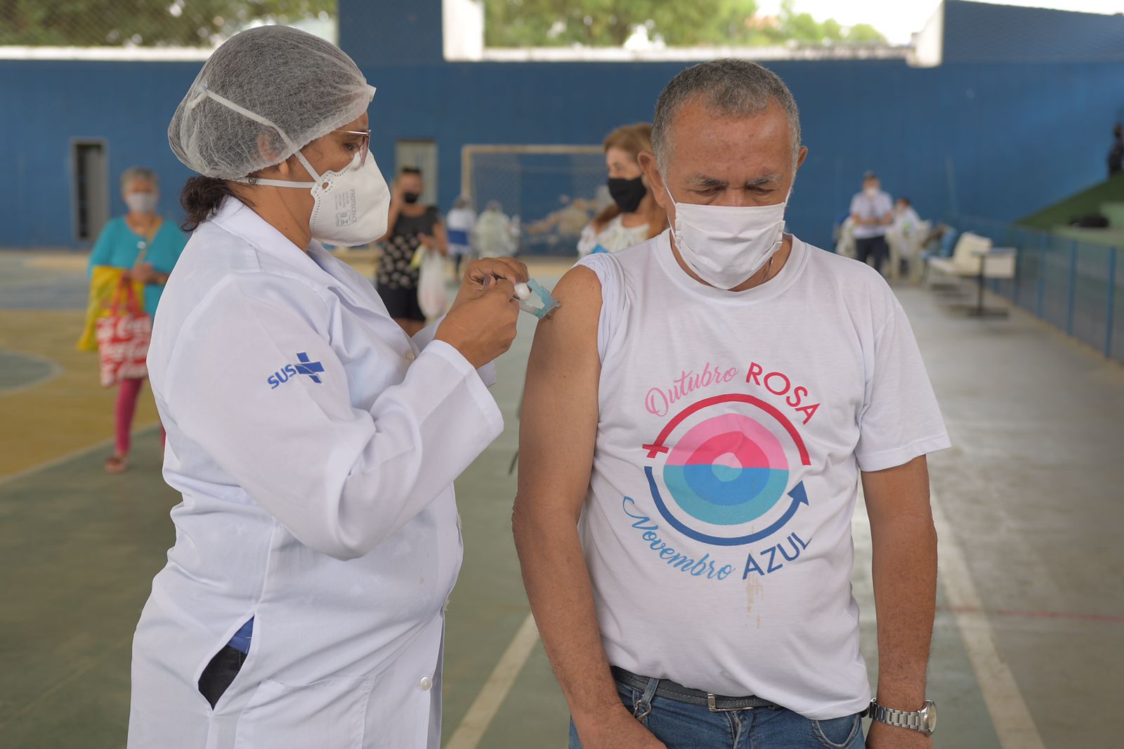 Gestantes e idosos acima de 60 anos serão vacinados todas as quartas-feiras, sem agendamento em Juazeiro do Norte