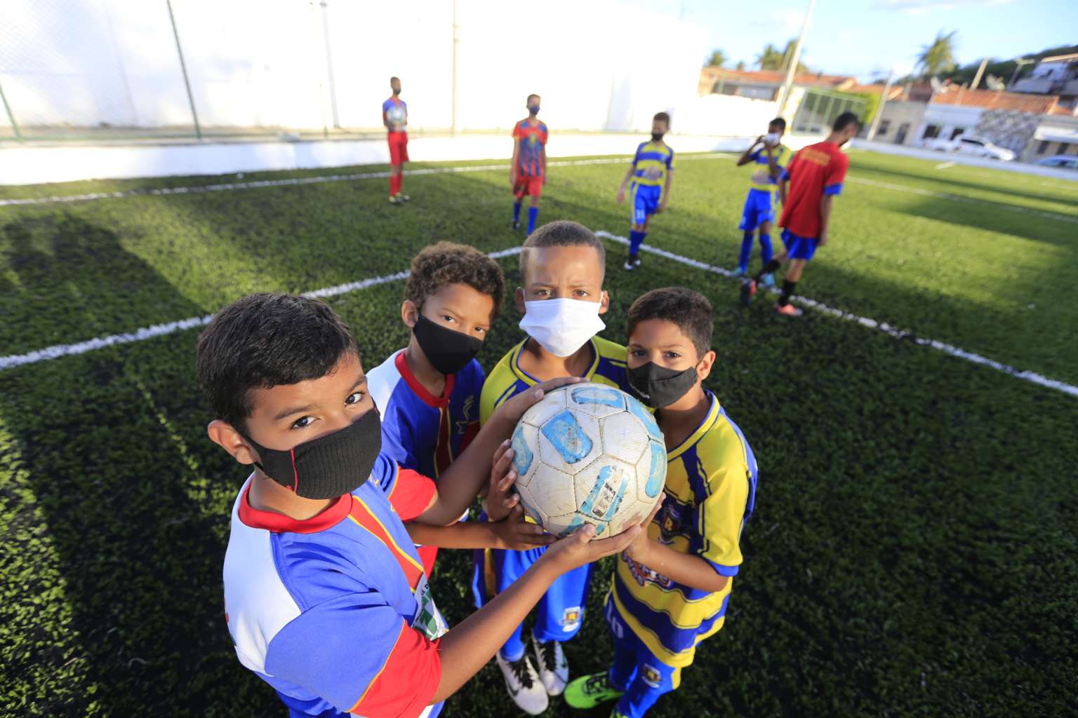 Ceará chega a 217 Areninhas entregues com equipamentos em Cariré, General Sampaio, Jaguaretama, Jati e Paraipaba