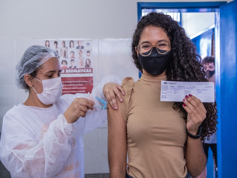 Juazeiro: Jovens de 17 anos poderão agendar 1ª dose da vacina contra a Covid na tarde de hoje (03)