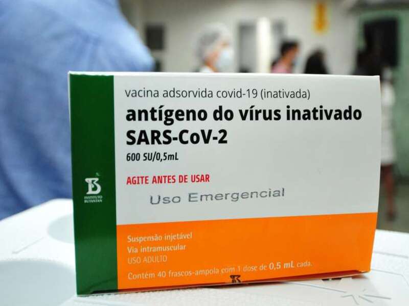 Anvisa adota medida que suspende lotes da vacina CoronaVac