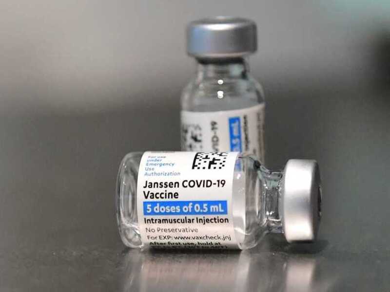 Dose de reforço da vacina da Janssen aumenta proteção contra Covid-19, diz fabricante