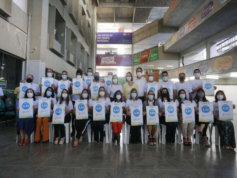 Em reunião sobre metas para Educação, governador anuncia criação do Centro de Formação e Liderança do Ceará