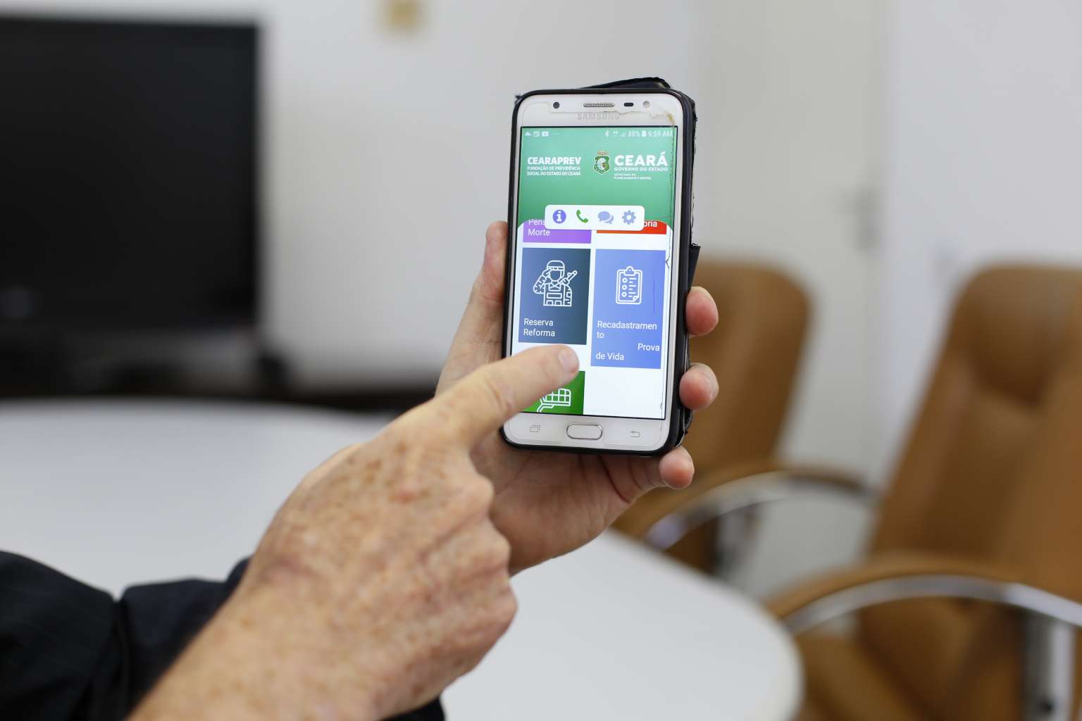 Ceará produz primeiro aplicativo para realização de recadastramento e prova de vida