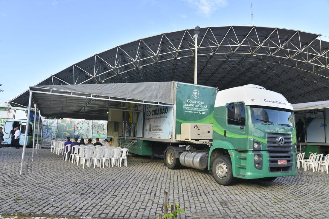 Caminhão do Cidadão leva serviços de cidadania a mais nove comunidades da Capital e Interior