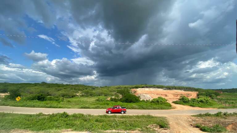 Litoral, Cariri e sul dos Inhamuns deverão concentrar chuvas até quarta-feira (23)