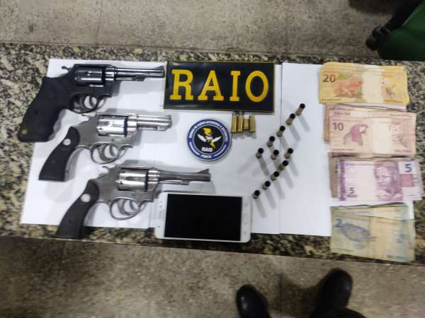 PMCE apresenta balanço de 58 armas de fogo apreendidas e 331 suspeitos presos nas últimas 96 horas