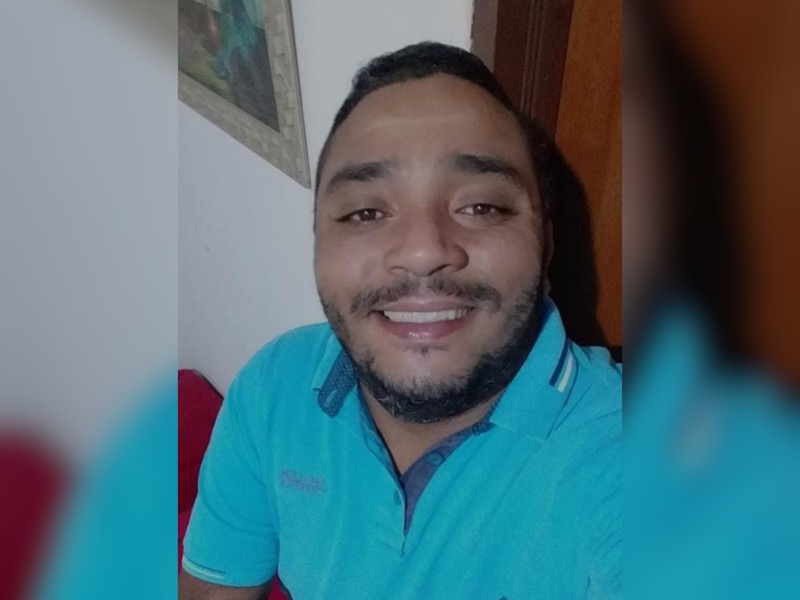 Jovem morre e outros dois ficam feridos em acidente de moto em Crato