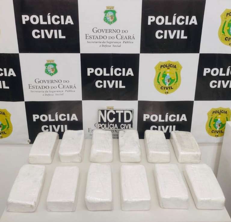 Polícia Civil prende mulher suspeita de tráfico interestadual de drogas em Penaforte; 12 quilos de cocaína são apreendidos