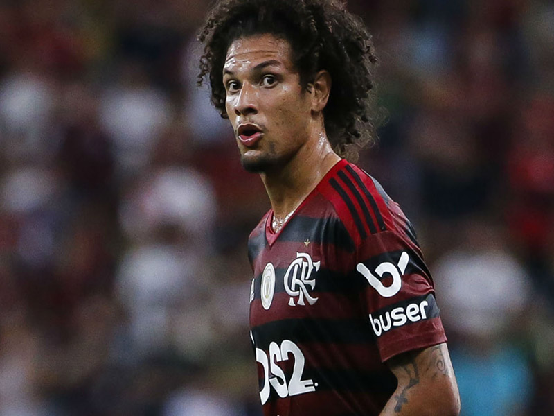 Willian Arão vai à Gávea para rescindir contrato com o Flamengo