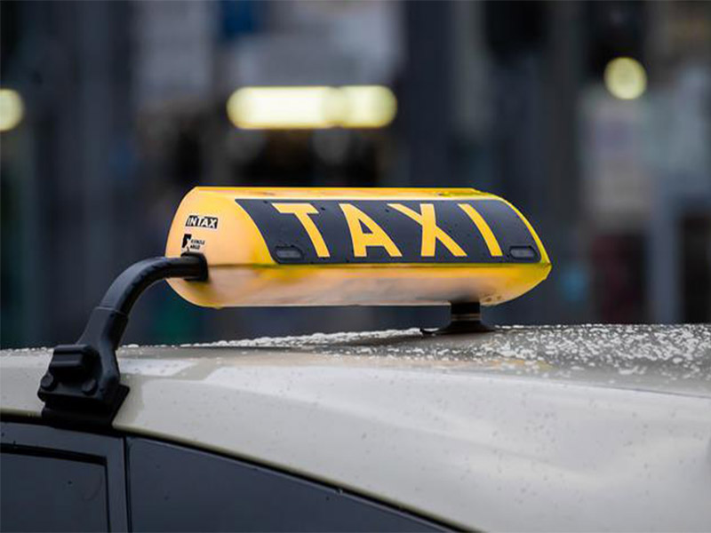 Prefeituras atualizam dados de taxistas que podem receber auxílio