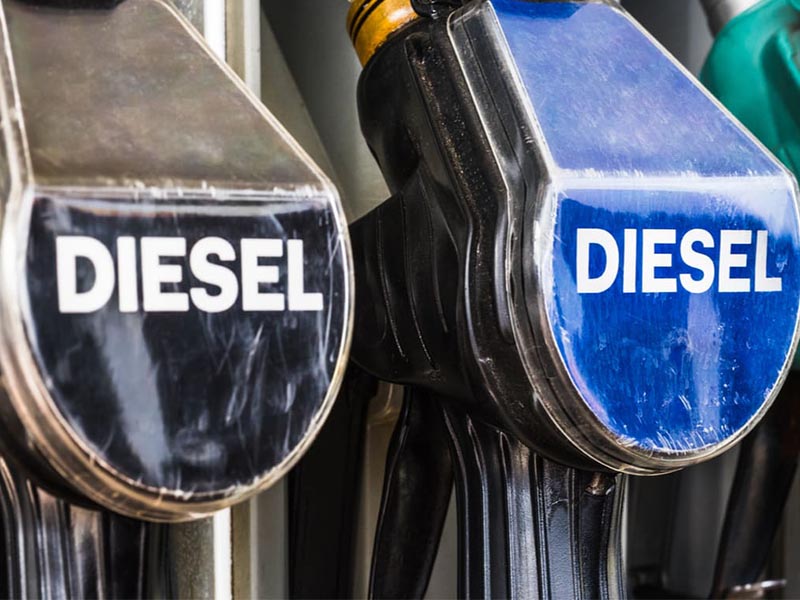 Petrobras anuncia redução de R$ 0,20 no preço do diesel para distribuidoras