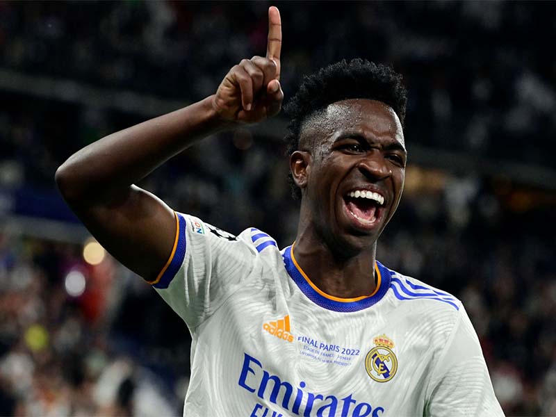 Vinicius Jr. é alvo de fala racista em programa de TV esportivo na Espanha