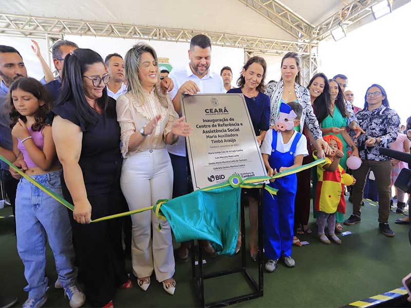 Governo do Ceará entrega CEI, CRAS e unidade do CPRaio em Tamboril