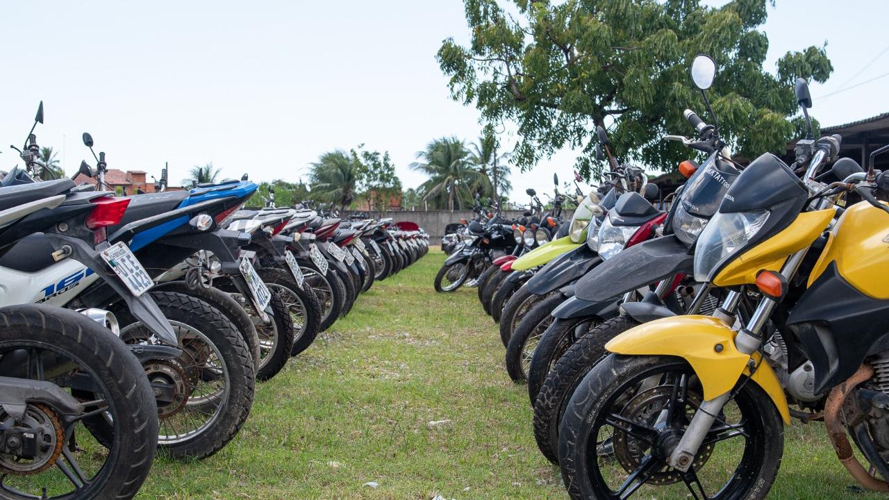 Detran Ceará realiza leilão virtual com carros e motos; lances partem de R$ 250