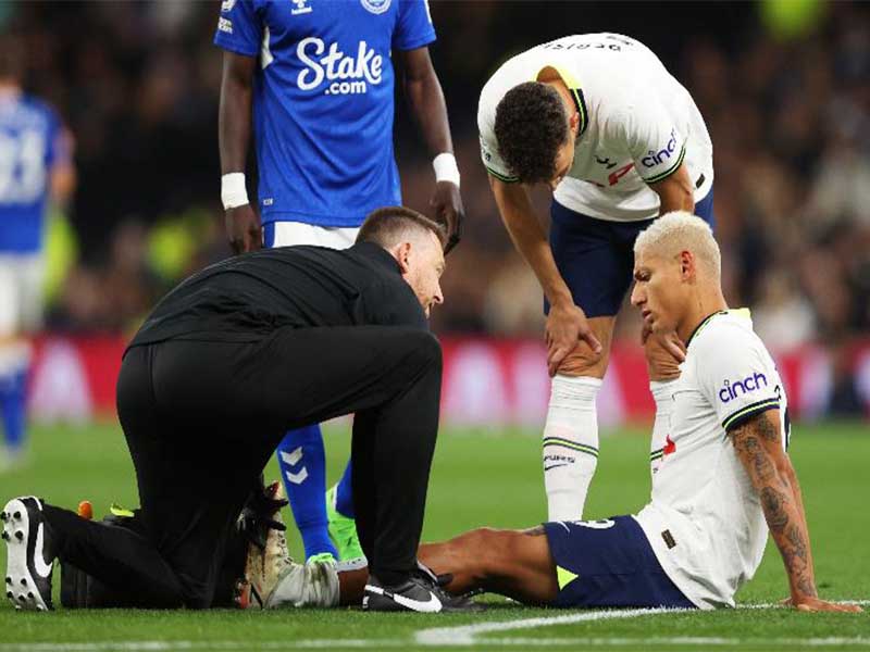 Richarlison não corre risco de ficar fora da Copa, diz técnico do Tottenham