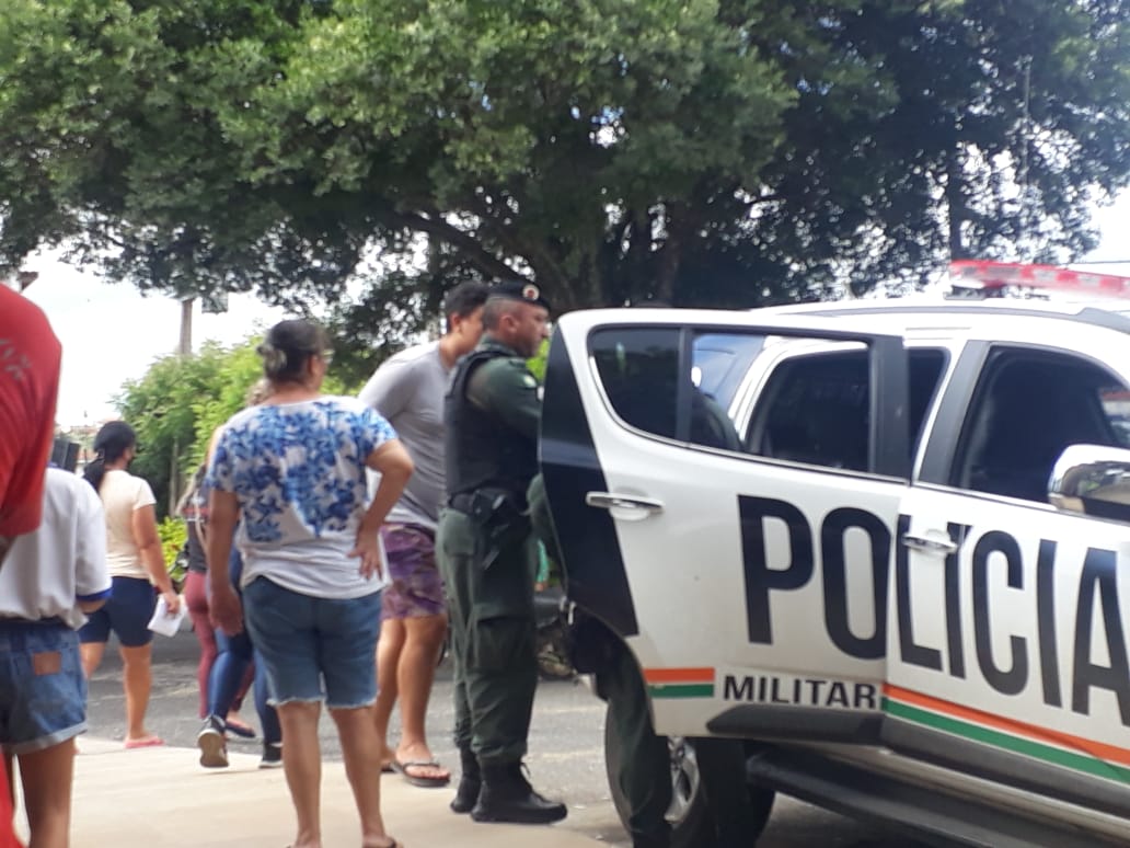 Jovem que partcipou de arrastão e roubou vários celulares em Juazeiro é preso durante fuga a Caririaçu